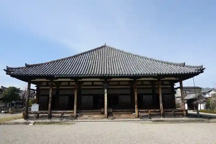 元興寺の本殿・本堂