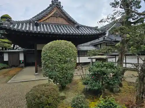 中宮寺(奈良県)