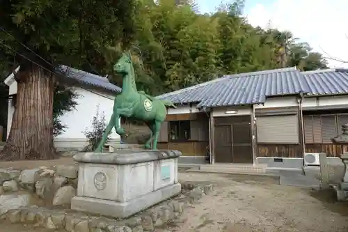 八幡神社の狛犬