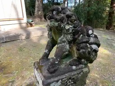 鹿原神社の狛犬