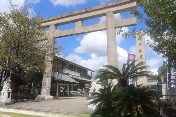 熊本縣護國神社の鳥居