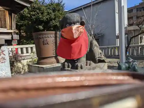 元郷氷川神社の狛犬