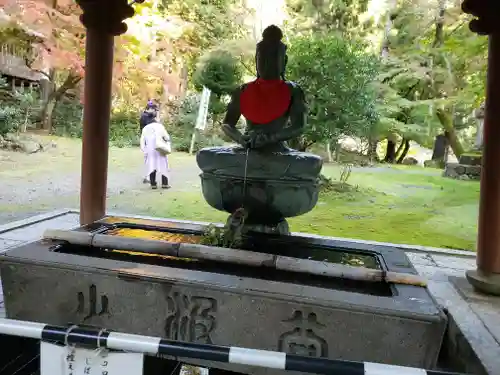 華厳寺の手水