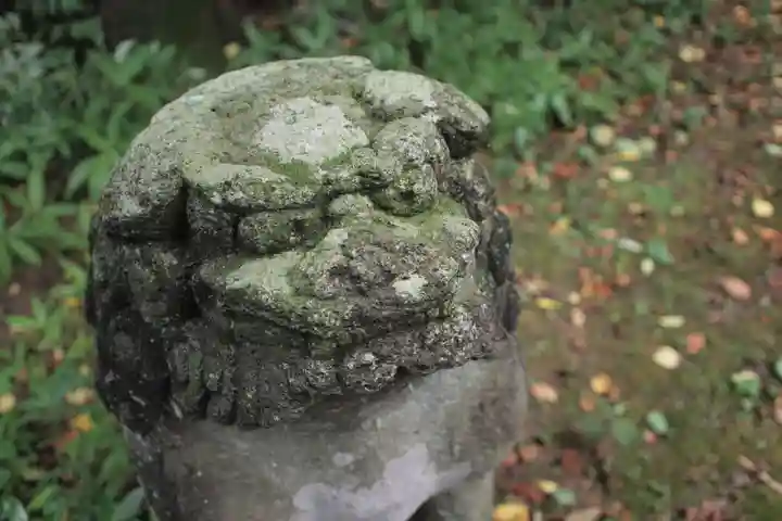 頼政神社の狛犬