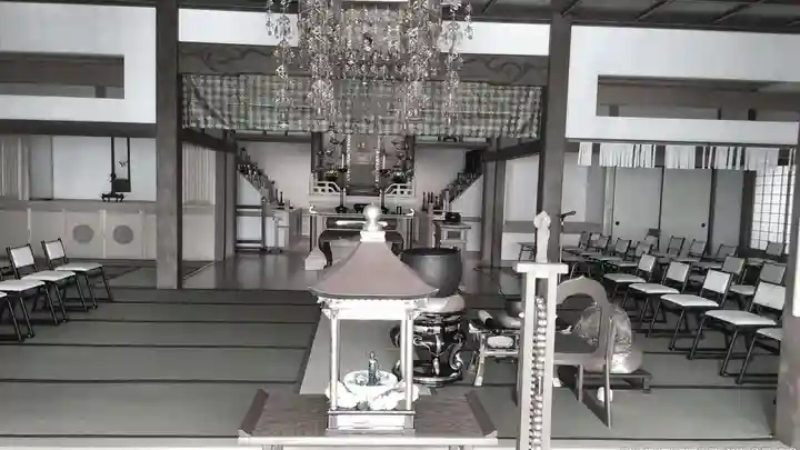 東向寺の本殿・本堂