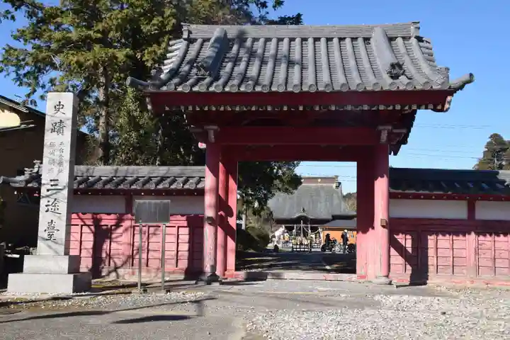 長福寿寺の山門・神門