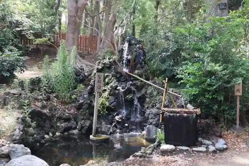 平塚八幡宮の庭園