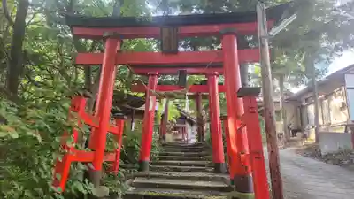 栗川稲荷神社(山形県)