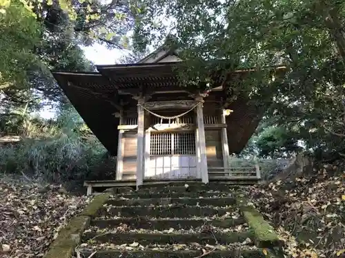 熊野神社の本殿・本堂