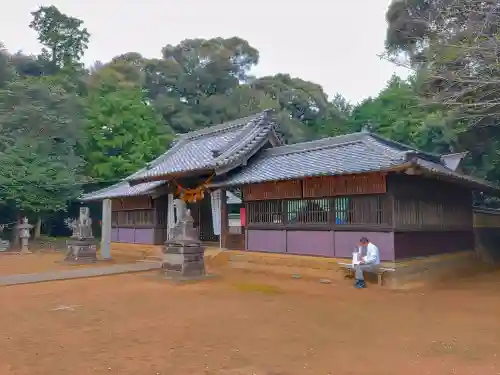 総社（白鳥町）の本殿