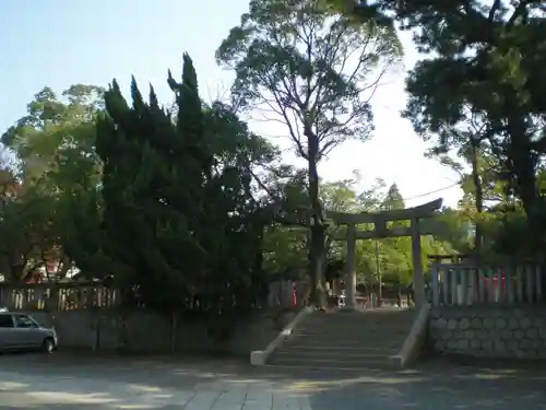 飛幡八幡宮の鳥居