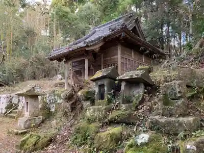 石堂原八幡神社の本殿・本堂