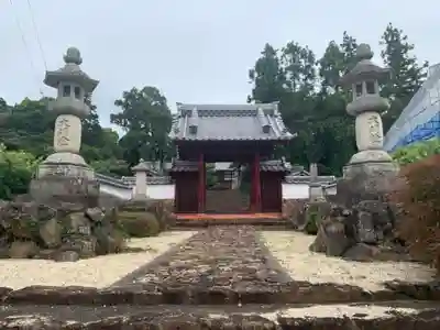 長泉寺の山門・神門
