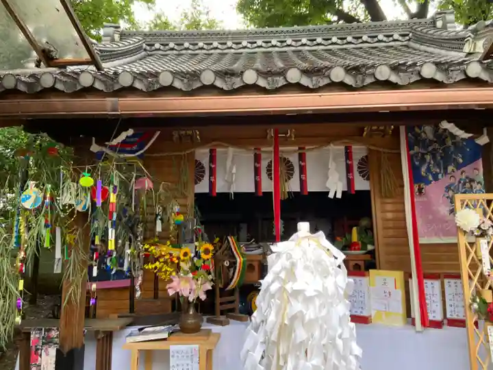 白峯神宮の末社・摂社