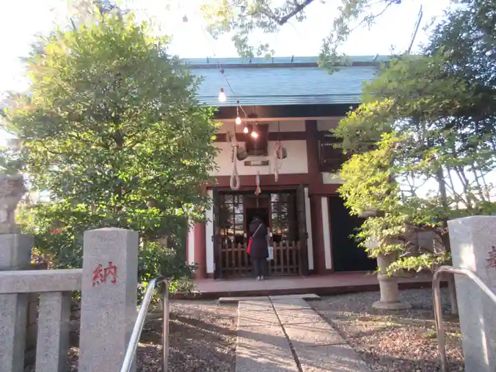 大川町氷川神社の本殿・本堂
