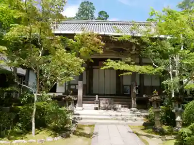 西明寺の本殿・本堂