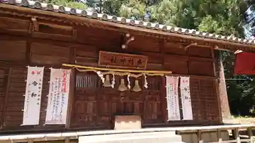 諏訪神社の本殿・本堂