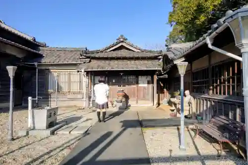 日限地蔵尊の本殿・本堂