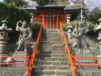 観音寺の像