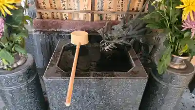 赤坂不動尊威徳寺の{uncategorized: "未分類", other: "その他", undefined: "問題あり", building: "その他建物", grave: "お墓", sacred_gate: "鳥居", guardian: "狛犬", statue: "像", buddha: "仏像", history: "歴史", nature: "自然", garden: "庭園", animal: "動物", pagoda: "塔", temizu: "手水舎", mountain_gate: "山門・神門", sanctuary: "本殿・本堂", subordinate: "末社・摂社", art: "芸術", scenery: "景色", jizo: "地蔵", ema: "絵馬", goshuin: "御朱印", omikuji: "おみくじ", items: "授与品その他", amulet: "お守り", goshuincho: "御朱印帳", eats: "食事", festival: "お祭り", votive_dance: "神楽", shichigosan: "七五三参", wedding: "結婚式", experience: "体験その他", initially: "初詣", around: "周辺", anti_infection: "感染症対策"}