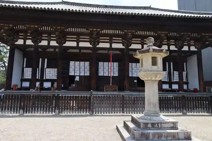 興福寺 東金堂(奈良県)