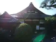 養徳院の本殿