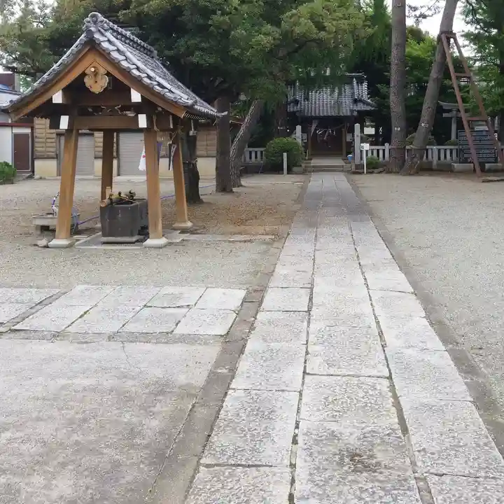 栗原氷川神社の手水舎