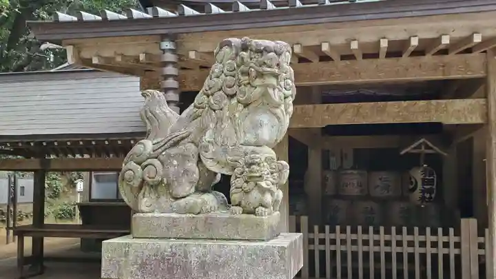 猿田神社の狛犬