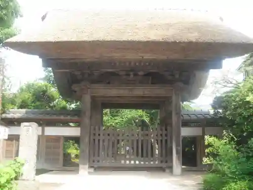極楽寺（霊鷲山感應院極楽律寺）の山門・神門