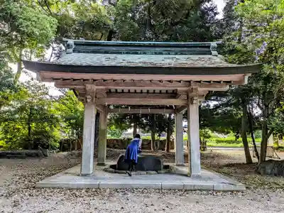 明治川神社の手水舎