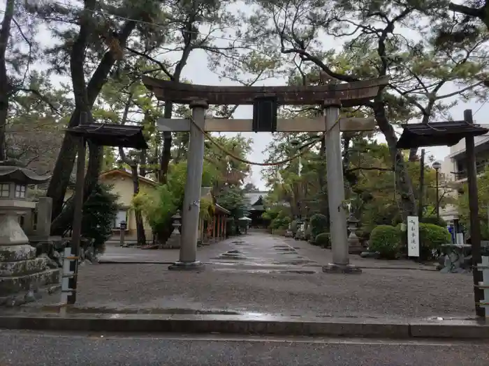 浜松八幡宮の鳥居