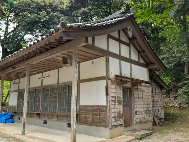 気多神社の{uncategorized: "未分類", other: "その他", undefined: "問題あり", building: "その他建物", grave: "お墓", sacred_gate: "鳥居", guardian: "狛犬", statue: "像", buddha: "仏像", history: "歴史", nature: "自然", garden: "庭園", animal: "動物", pagoda: "塔", temizu: "手水舎", mountain_gate: "山門・神門", sanctuary: "本殿・本堂", subordinate: "末社・摂社", art: "芸術", scenery: "景色", jizo: "地蔵", ema: "絵馬", goshuin: "御朱印", omikuji: "おみくじ", items: "授与品その他", amulet: "お守り", goshuincho: "御朱印帳", eats: "食事", festival: "お祭り", votive_dance: "神楽", shichigosan: "七五三参", wedding: "結婚式", experience: "体験その他", initially: "初詣", around: "周辺", anti_infection: "感染症対策"}