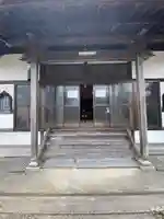 秋月寺の本殿・本堂