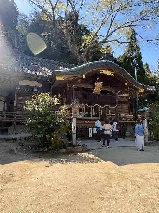 葛城一言主神社の{uncategorized: "未分類", other: "その他", undefined: "問題あり", building: "その他建物", grave: "お墓", sacred_gate: "鳥居", guardian: "狛犬", statue: "像", buddha: "仏像", history: "歴史", nature: "自然", garden: "庭園", animal: "動物", pagoda: "塔", temizu: "手水舎", mountain_gate: "山門・神門", sanctuary: "本殿・本堂", subordinate: "末社・摂社", art: "芸術", scenery: "景色", jizo: "地蔵", ema: "絵馬", goshuin: "御朱印", omikuji: "おみくじ", items: "授与品その他", amulet: "お守り", goshuincho: "御朱印帳", eats: "食事", festival: "お祭り", votive_dance: "神楽", shichigosan: "七五三参", wedding: "結婚式", experience: "体験その他", initially: "初詣", around: "周辺", anti_infection: "感染症対策"}