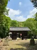 瀧神社の山門・神門