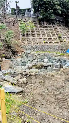 白金氷川神社の庭園