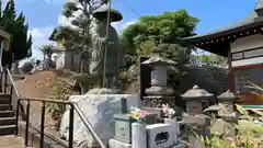 龍性院の像