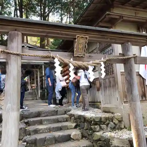 御髪神社の鳥居