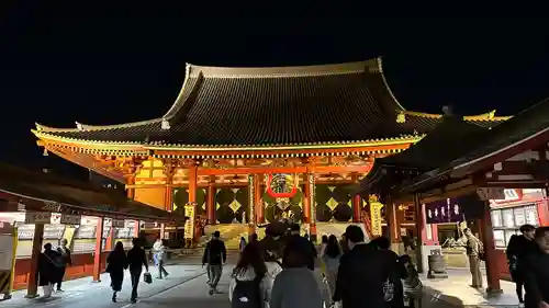 浅草寺の本殿・本堂