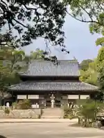 観世音寺の本殿・本堂