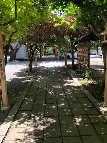 榊山稲荷神社の建物その他