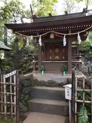 月見岡八幡神社の末社・摂社