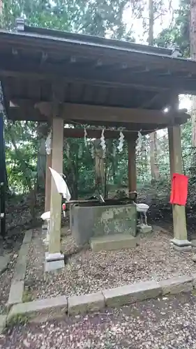 亀岡八幡宮の手水舎