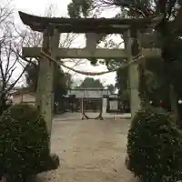 諏訪神社の鳥居
