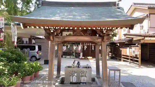 川越八幡宮の手水舎