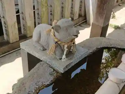 羊神社の手水舎