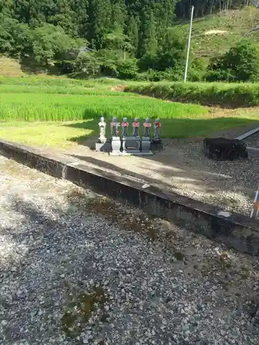 龍性院（赤芝観音）(山形県)