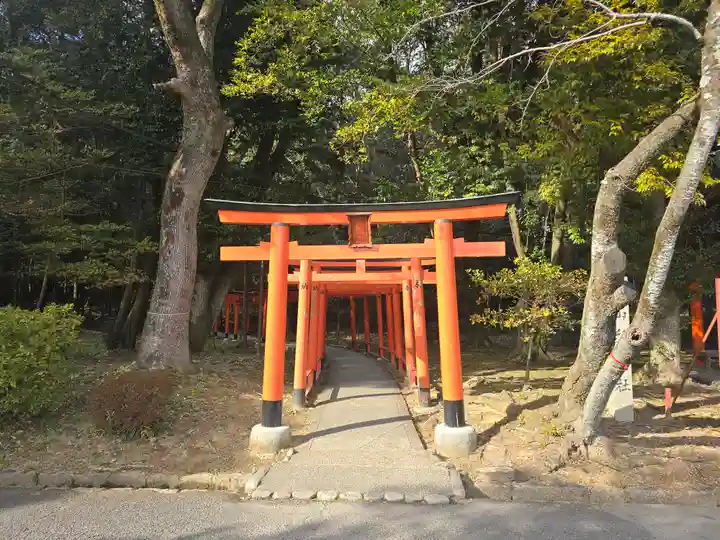 長山稲荷社(橿原神宮末社)(奈良県)