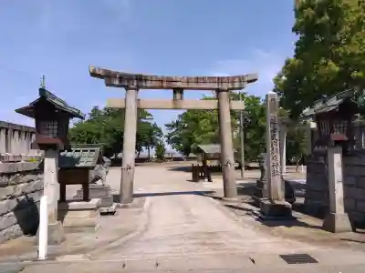 櫟原神社の{uncategorized: "未分類", other: "その他", undefined: "問題あり", building: "その他建物", grave: "お墓", sacred_gate: "鳥居", guardian: "狛犬", statue: "像", buddha: "仏像", history: "歴史", nature: "自然", garden: "庭園", animal: "動物", pagoda: "塔", temizu: "手水舎", mountain_gate: "山門・神門", sanctuary: "本殿・本堂", subordinate: "末社・摂社", art: "芸術", scenery: "景色", jizo: "地蔵", ema: "絵馬", goshuin: "御朱印", omikuji: "おみくじ", items: "授与品その他", amulet: "お守り", goshuincho: "御朱印帳", eats: "食事", festival: "お祭り", votive_dance: "神楽", shichigosan: "七五三参", wedding: "結婚式", experience: "体験その他", initially: "初詣", around: "周辺", anti_infection: "感染症対策"}
