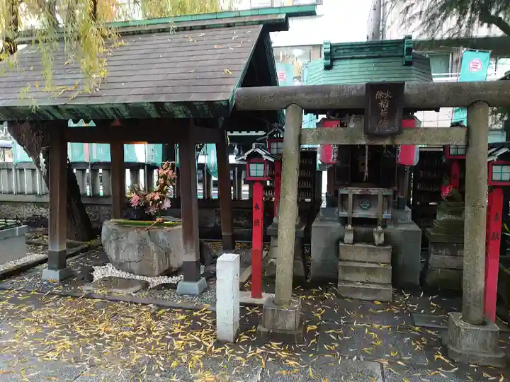 三島神社の手水舎